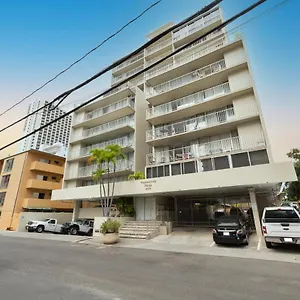 Modern Waikiki Perfect For Getaway! Honolulu